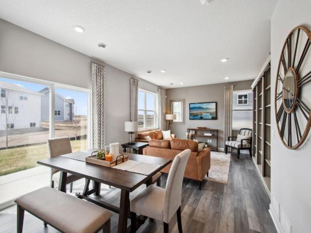 907 Greenlawn Avenue W Delano MN 55328 - MLS# 7063072