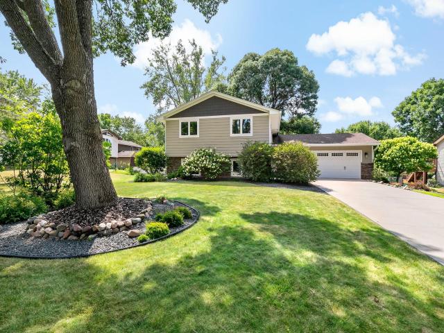 11958 Crane Street NW Minneapolis MN 55448 - MLS# 7063210