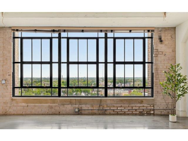 2929 Chicago Avenue Unit 1002 Minneapolis MN 55407 - MLS# 7063276