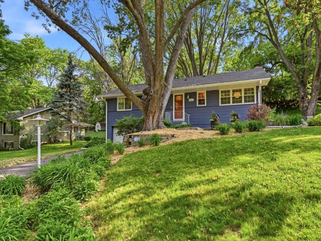16421 Norwood Lane Minnetonka MN 55345 - MLS# 7063361