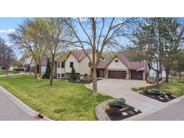 12481 88th Place N Maple Grove MN 55369 - MLS# 7063392