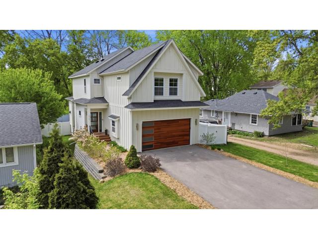 275 Crestview Avenue Long Lake MN 55356 - MLS# 7063394