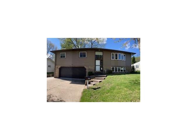 555 13th Street NE Owatonna MN 55060 - MLS# 7063402