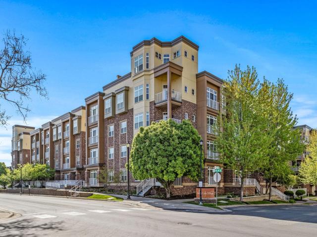 2405 39th Avenue NE Unit 205 Minneapolis MN 55421 - MLS# 7063465