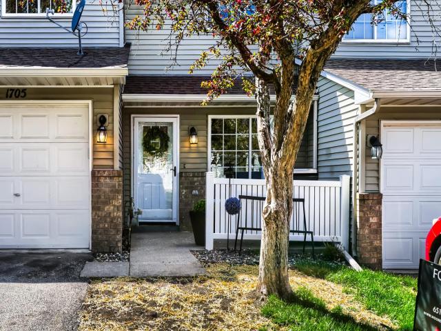1705 Riverwood Drive Unit 79 Burnsville MN 55337 - MLS# 7063690