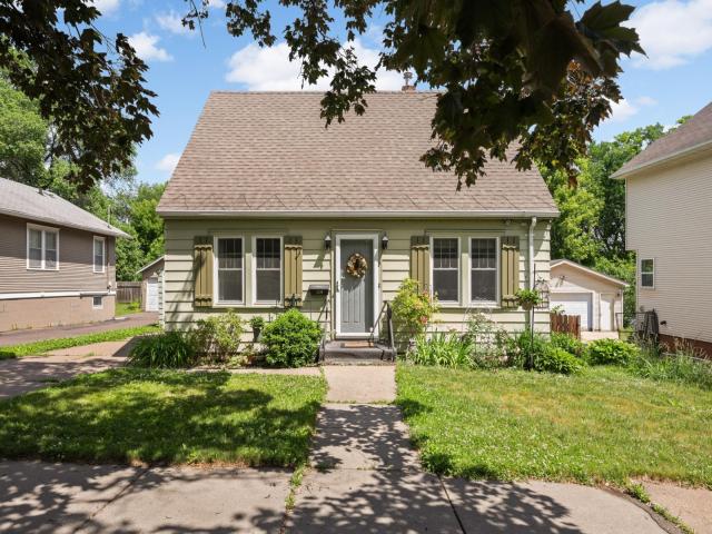 209 Robie Street W Saint Paul MN 55107 - MLS# 7063737