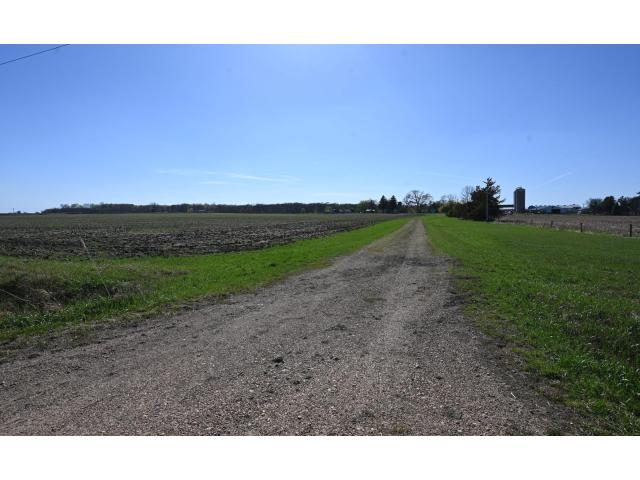 33758 171st Road Montgomery MN 56069 - MLS# 7063747