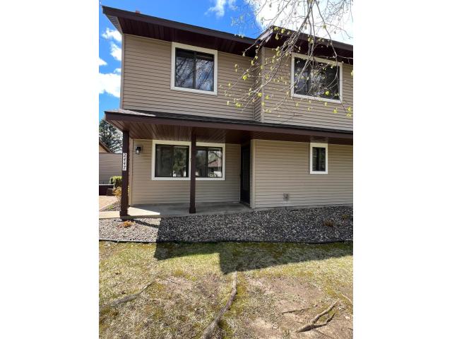 2447 Wimbledon Bay Saint Paul MN 55125 - MLS# 7063786