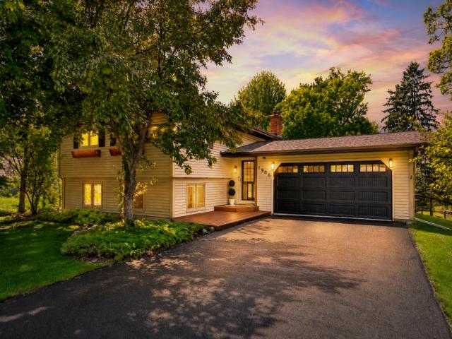 1906 Yorkshire Avenue S Hopkins MN 55305 - MLS# 7063812