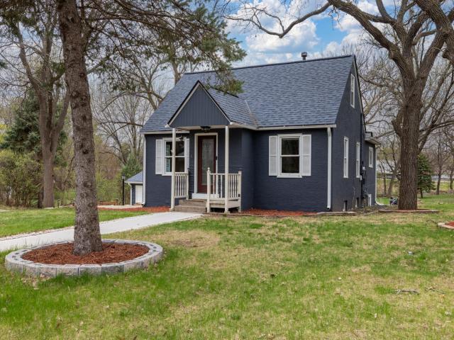 6610 Lucia Lane NE Minneapolis MN 55432 - MLS# 7063821