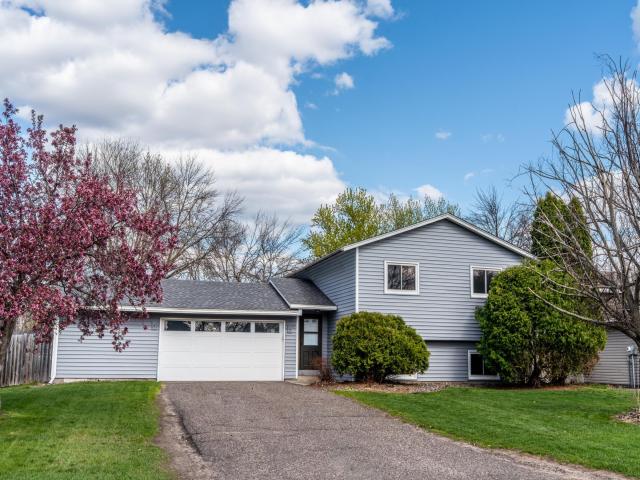 9724 Washburn Avenue N Brooklyn Park MN 55444 - MLS# 7063836