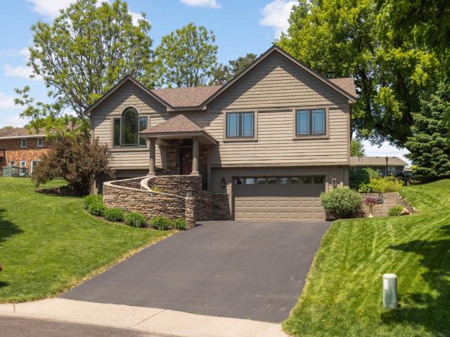1255 Doe Circle White Bear Lake MN 55110 - MLS# 7064041