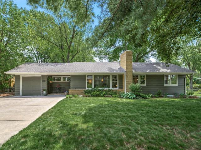 2030 Ordway Street Golden Valley MN 55422 - MLS# 7064184