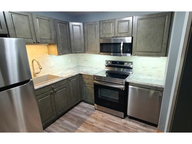 3420 Golfview Drive Unit 121 Eagan MN 55123 - MLS# 7064201