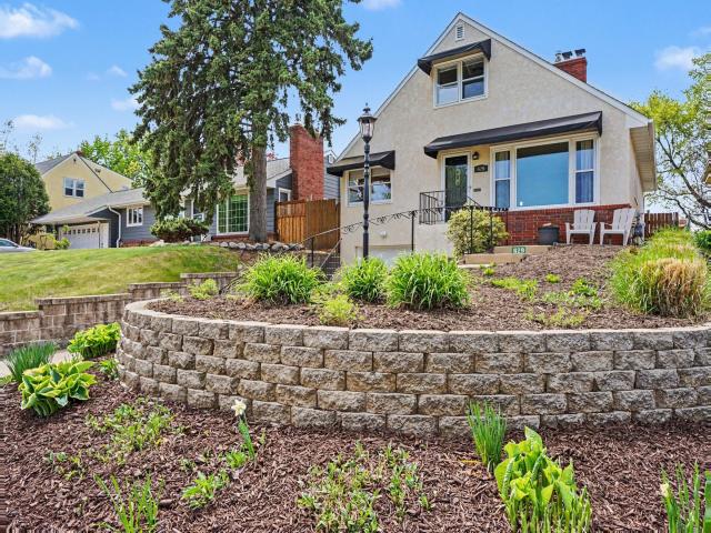 629 Saratoga Street S Saint Paul MN 55116 - MLS# 7064219