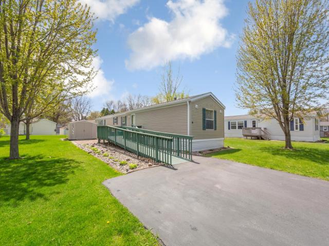 2126 3rd Avenue NW Unit 93 Owatonna MN 55060 - MLS# 7064352