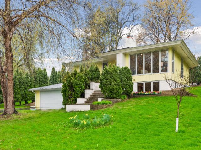 2184 Rosewood Lane N Saint Paul MN 55113 - MLS# 7064370