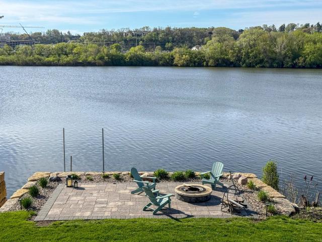 3256 Lake Street NW Rochester MN 55901 - MLS# 7064372