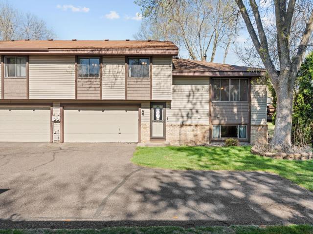 3716 Brookdale Circle N Brooklyn Park MN 55443 - MLS# 7064576