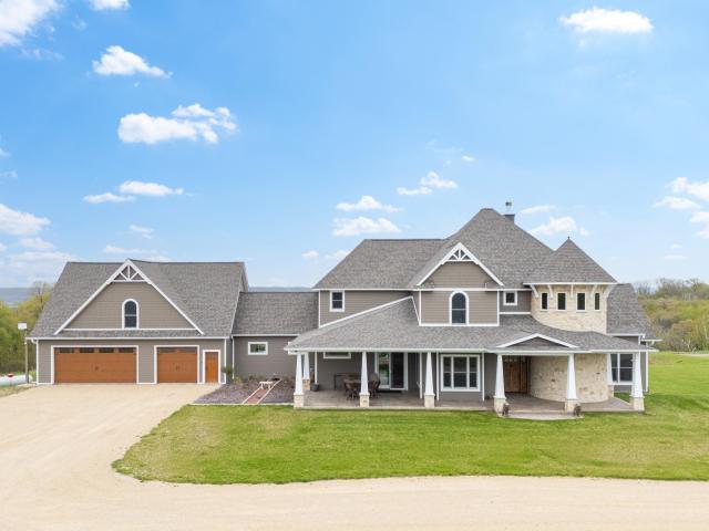 66850 177th Avenue Wabasha MN 55981 - MLS# 7064708