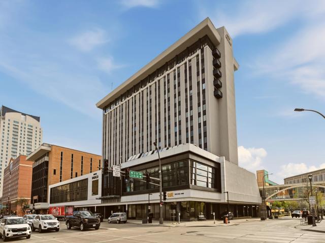 220 Broadway Avenue S Unit 1104 Rochester MN 55904 - MLS# 7064968