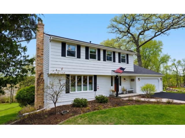 1085 Oak Circle Wayzata MN 55391 - MLS# 7065040
