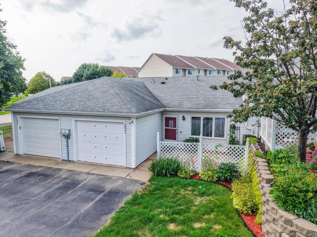 3031 25th St NW Rochester MN 55901 - MLS# 7065120