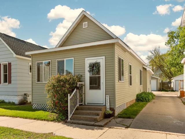 659 W 4th Street Winona MN 55987 - MLS# 7065180