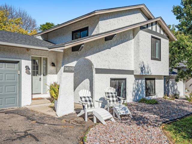 14190 Sunnyslope Drive Maple Grove MN 55311 - MLS# 7065203