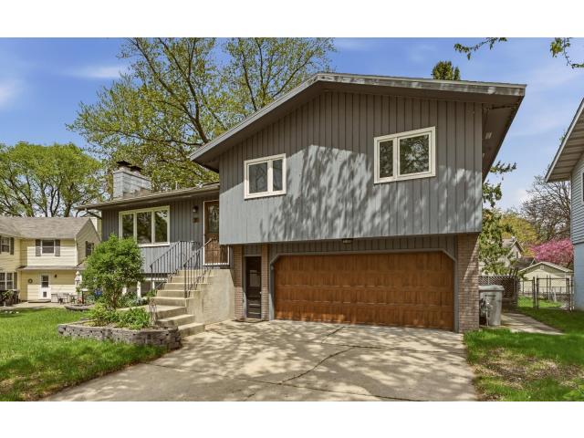 311 24th Street NE Rochester MN 55906 - MLS# 7065208