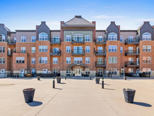 1800 Graham Avenue Unit 121 Saint Paul MN 55116 - MLS# 7065373