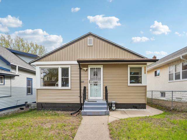 1072 Thomas Avenue Saint Paul MN 55104 - MLS# 7065405