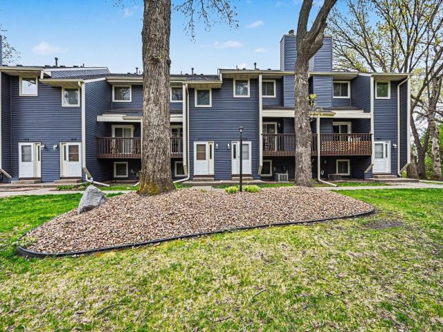 1810 113th Lane NW Minneapolis MN 55433 - MLS# 7065557
