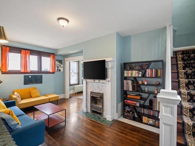1335 Oliver Avenue N Minneapolis MN 55411 - MLS# 7065576