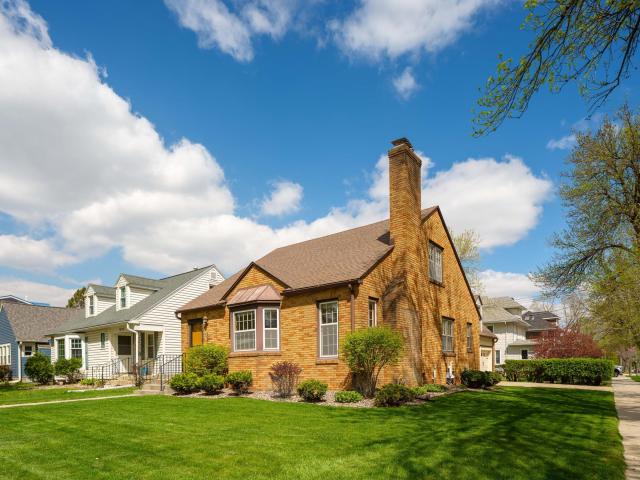 1201 Center Street W Rochester MN 55902 - MLS# 7065578