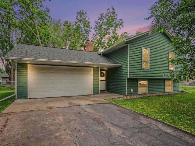 10656 104th Place N Maple Grove MN 55369 - MLS# 7065684