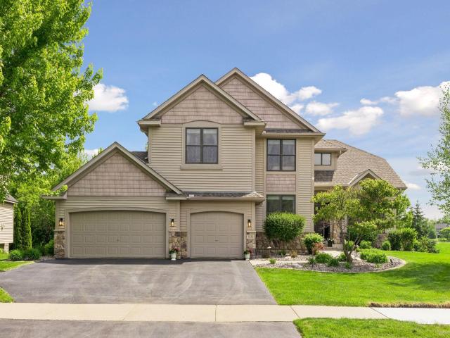 7638 Ridgeview Way Chanhassen MN 55317 - MLS# 7065870