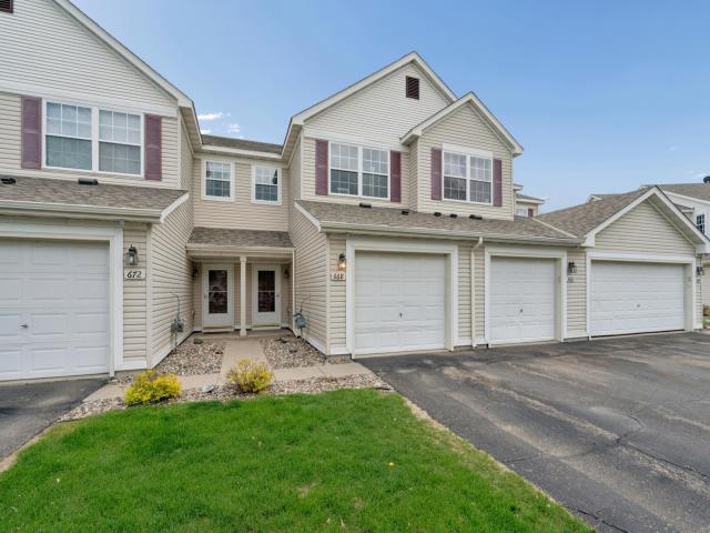 668 Cobblestone Way Shakopee MN 55379 - MLS# 7065983