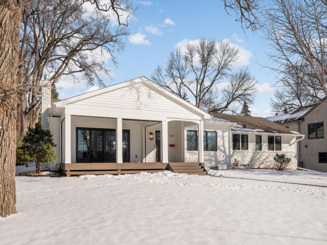 524 Mississippi River Boulevard S Saint Paul MN 55116 - MLS# 7066004