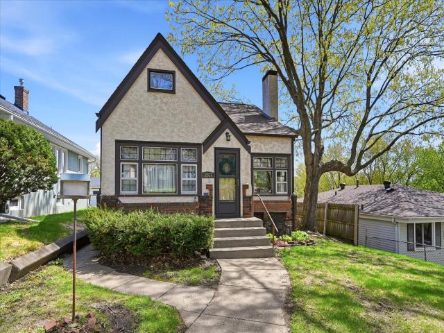 3257 Hayes Street NE Minneapolis MN 55418 - MLS# 7066161