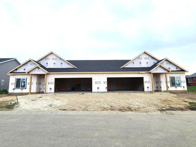 1002 11th Place NW Kasson MN 55944 - MLS# 7066235