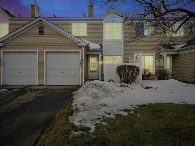 1825 Southcross Drive W Unit 2306 Burnsville MN 55306 - MLS# 7066263