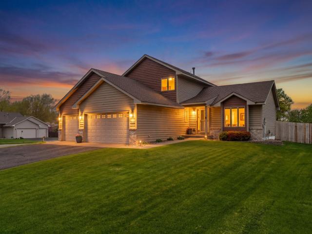 10648 71st Avenue N Maple Grove MN 55369 - MLS# 7066405