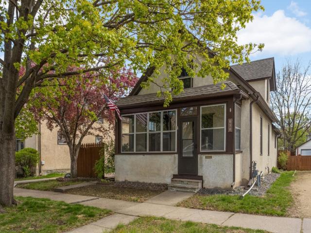 690 James Avenue Saint Paul MN 55102 - MLS# 7066417