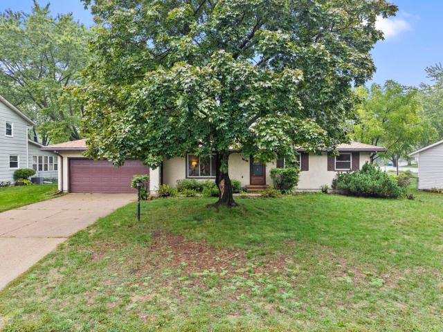 2245 Mapleview Avenue Saint Paul MN 55109 - MLS# 7066425