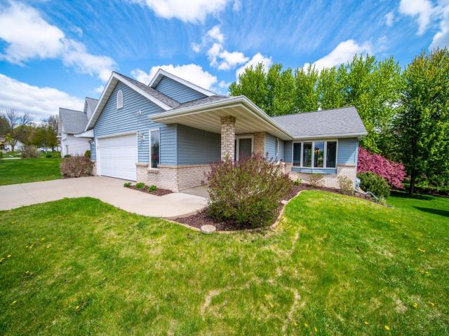 3315 Oxford Lane NW Rochester MN 55901 - MLS# 7066529