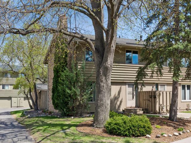 173 Windsor Lane Saint Paul MN 55112 - MLS# 7066551