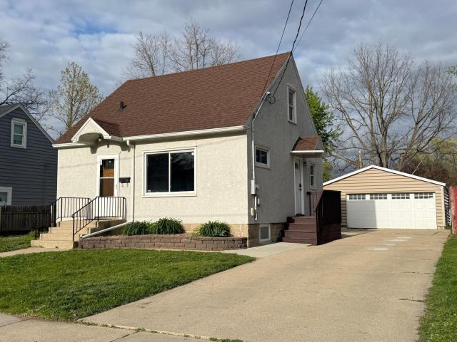 416 14th Avenue NE Rochester MN 55906 - MLS# 7066735