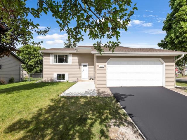 18005 Empire Trail Farmington MN 55024 - MLS# 7066831
