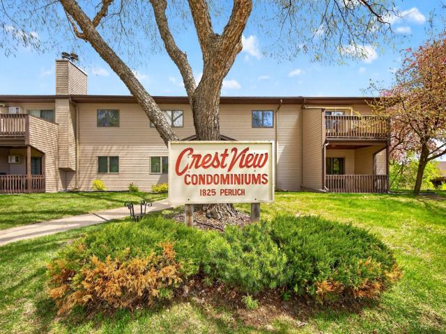 1825 Perlich Avenue Unit 106 Red Wing MN 55066 - MLS# 7066849